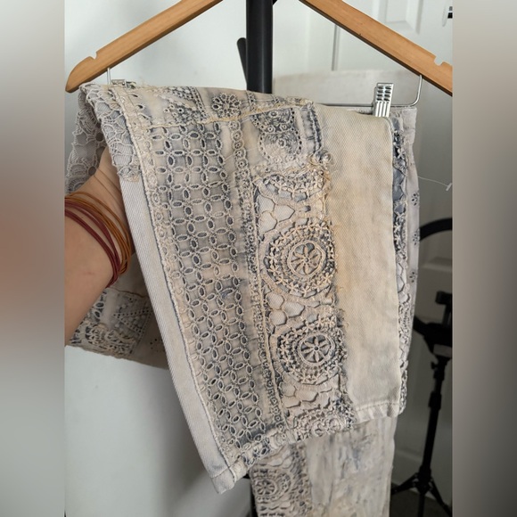 NWOT FREE PEOPLE WE THE FREE Rancher Slouchy Jeans | MSRP $228 - Picture 8 of 9